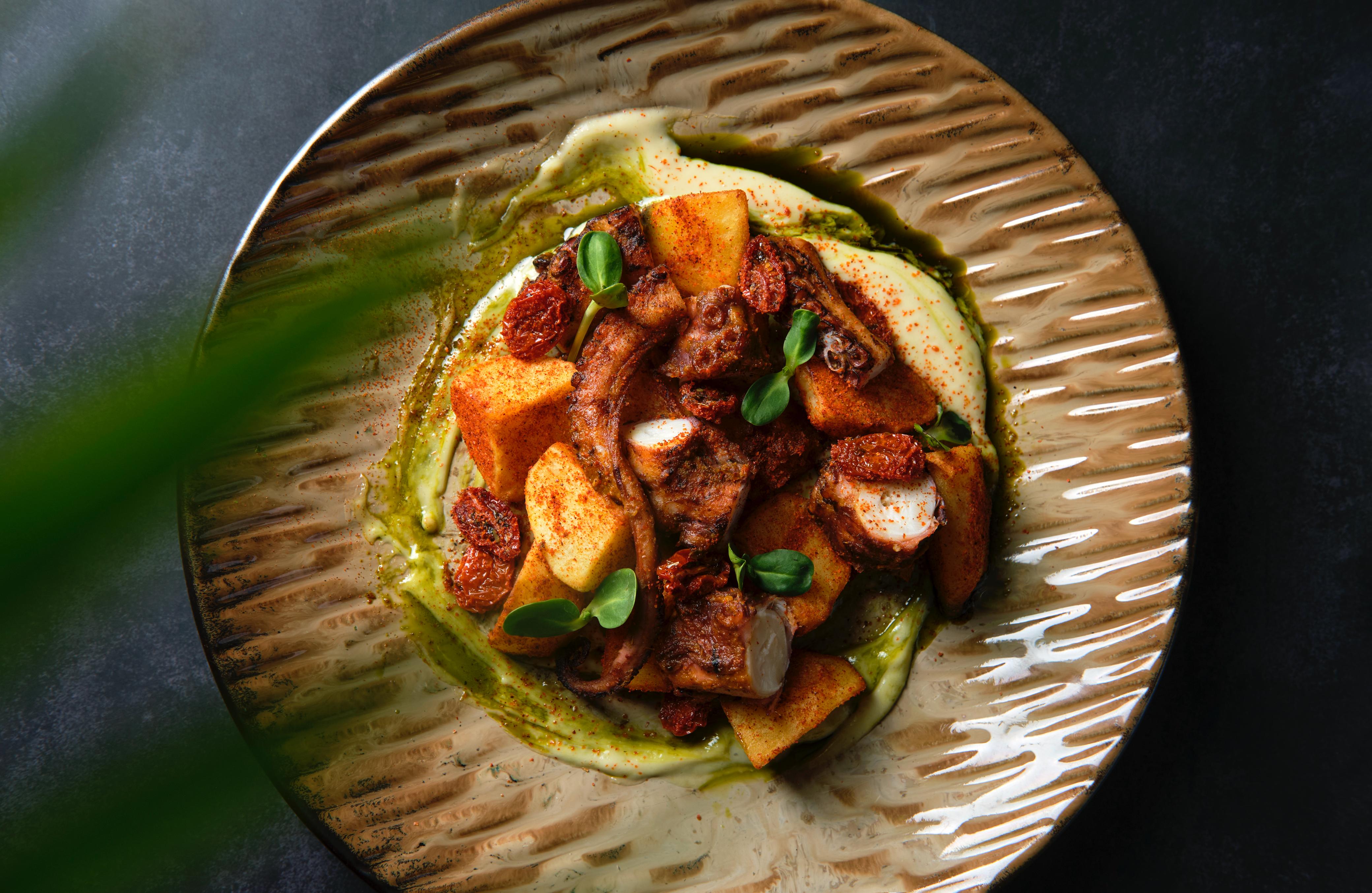 Kōzo Afro-Asian fusion dish